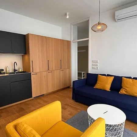 Victor's Danube View *