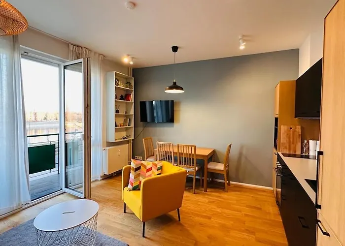 Victor's Danube View